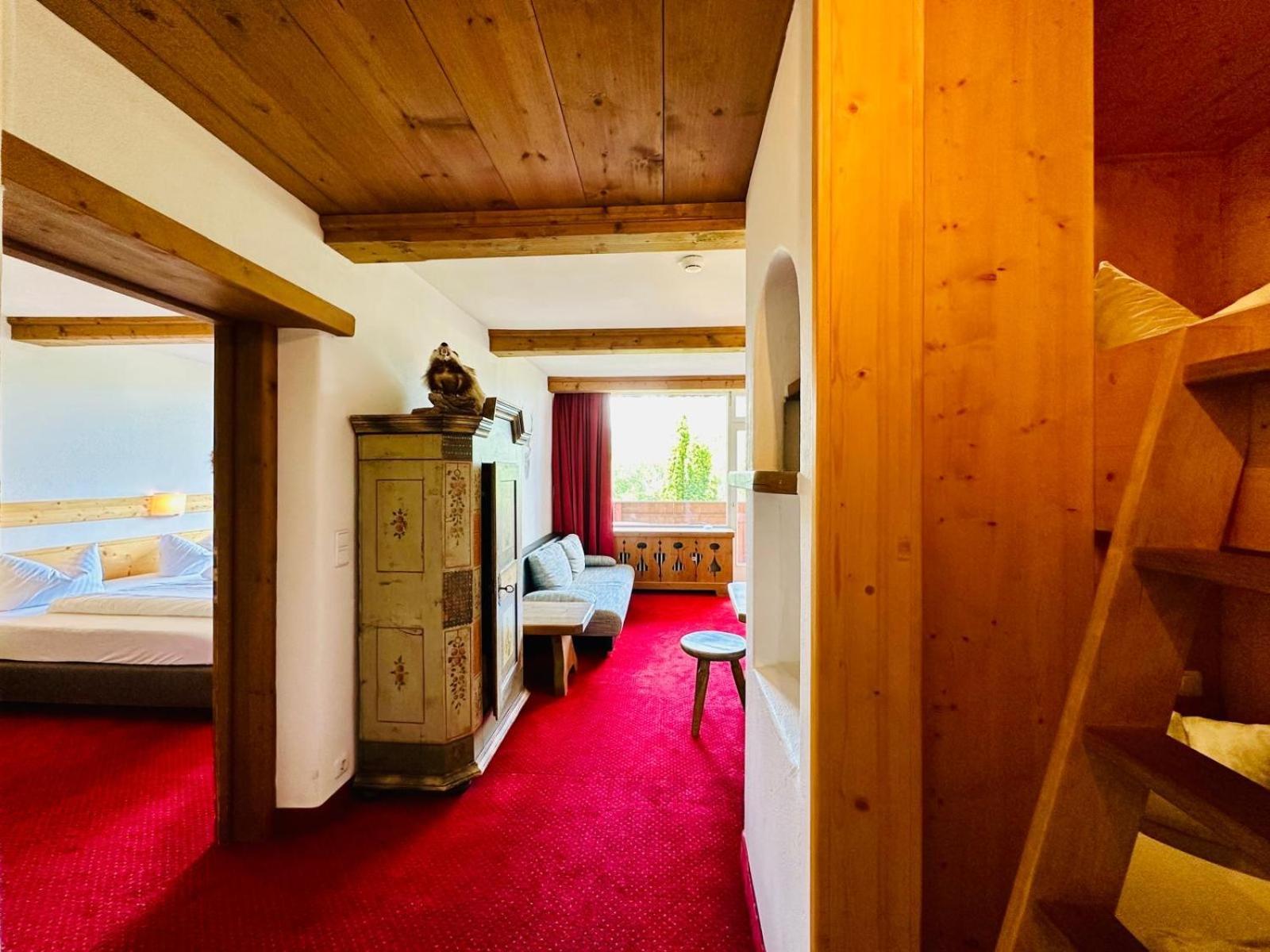 Berghoteltirol Юнґгольц Екстер'єр фото